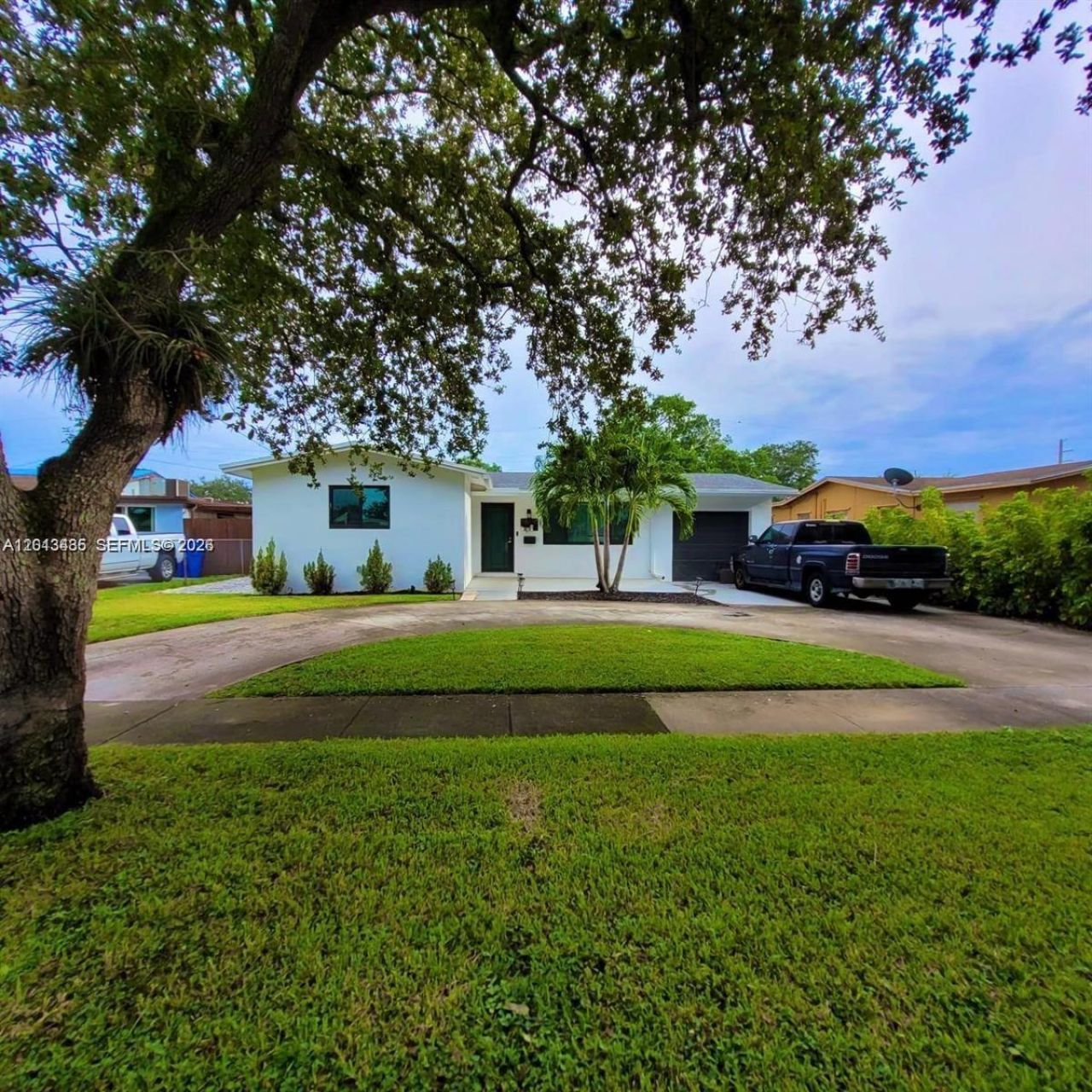 6730 Charleston St , Hollywood, FL 33024 Photo