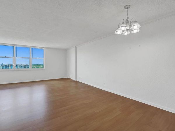 2501 S Ocean Dr , Unit 1027, Hollywood, FL 33019