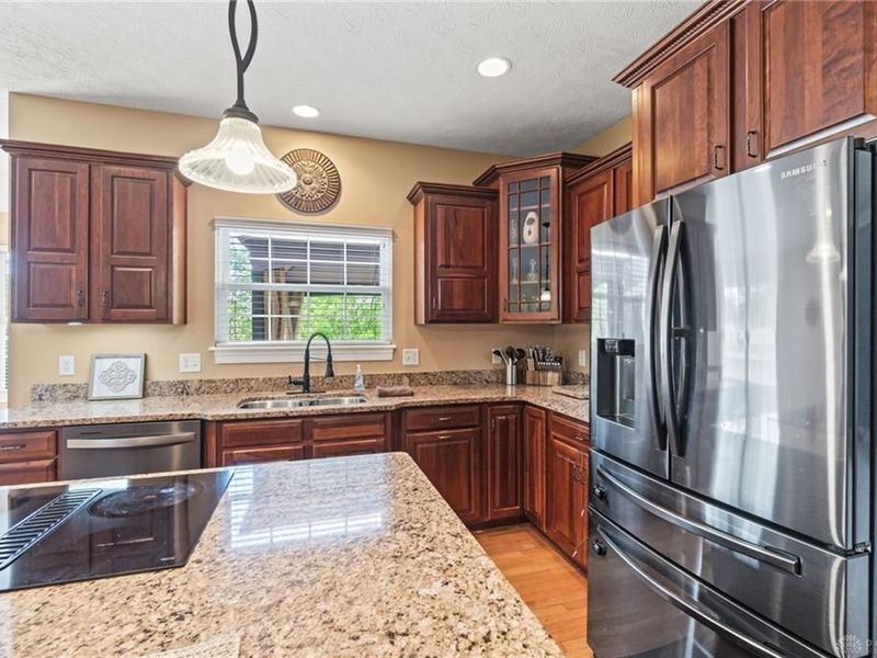 679 Towncrest Drive, Beavercreek, OH 45434 Photo 33
