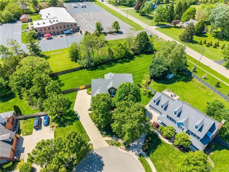 679 Towncrest Drive, Beavercreek, OH 45434 Photo 6
