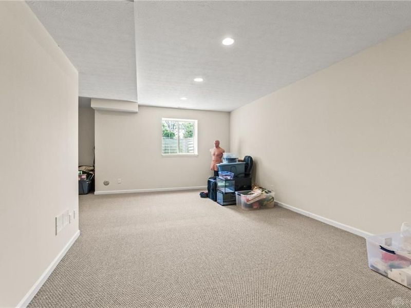 679 Towncrest Drive, Beavercreek, OH 45434 Photo 64
