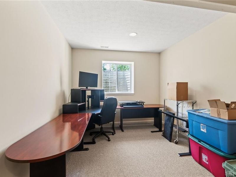 679 Towncrest Drive, Beavercreek, OH 45434 Photo 68