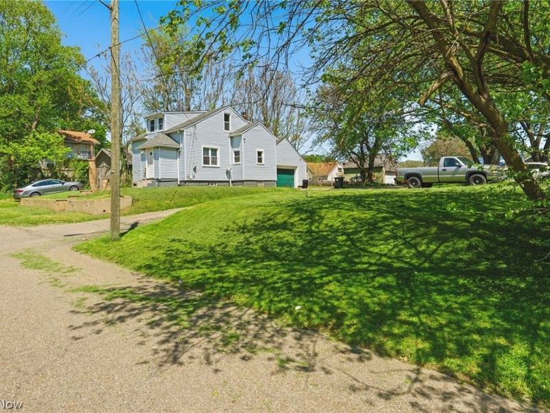 1646 Royal Avenue NE, Canton, OH 44705 Photo 27