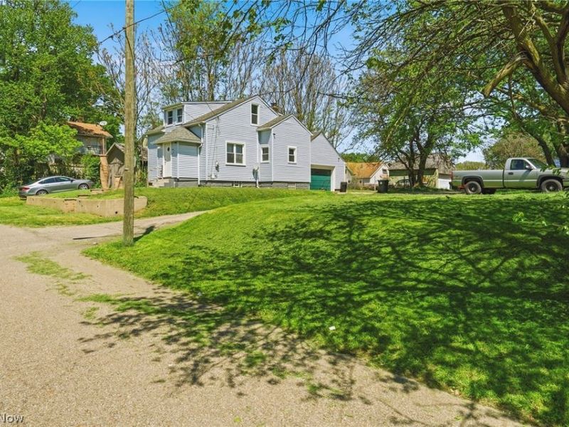 1646 Royal Avenue NE, Canton, OH 44705 Photo 28