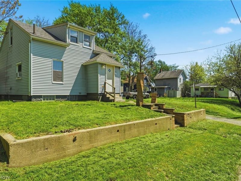 1646 Royal Avenue NE, Canton, OH 44705 Photo 29