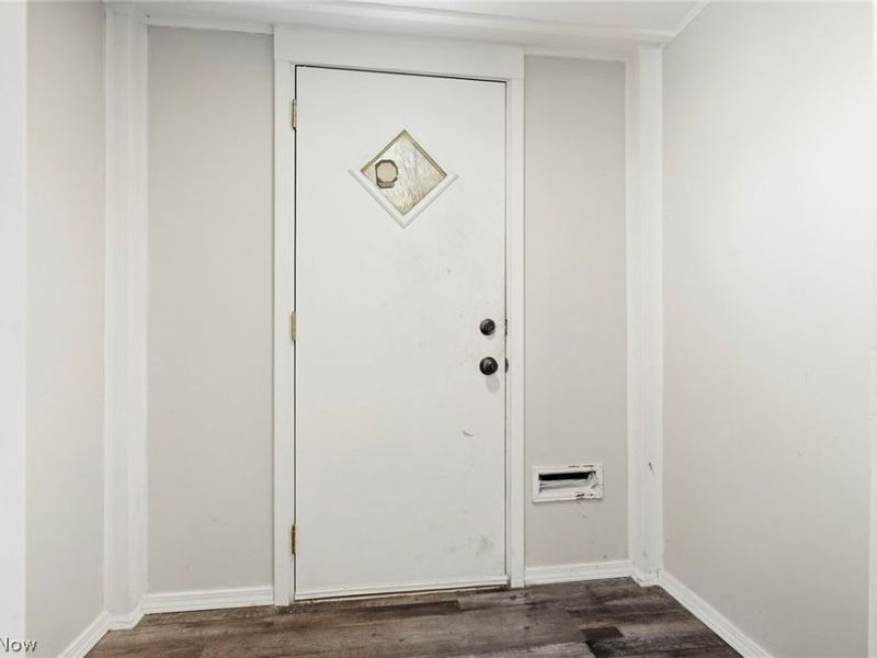 1646 Royal Avenue NE, Canton, OH 44705 Photo 5