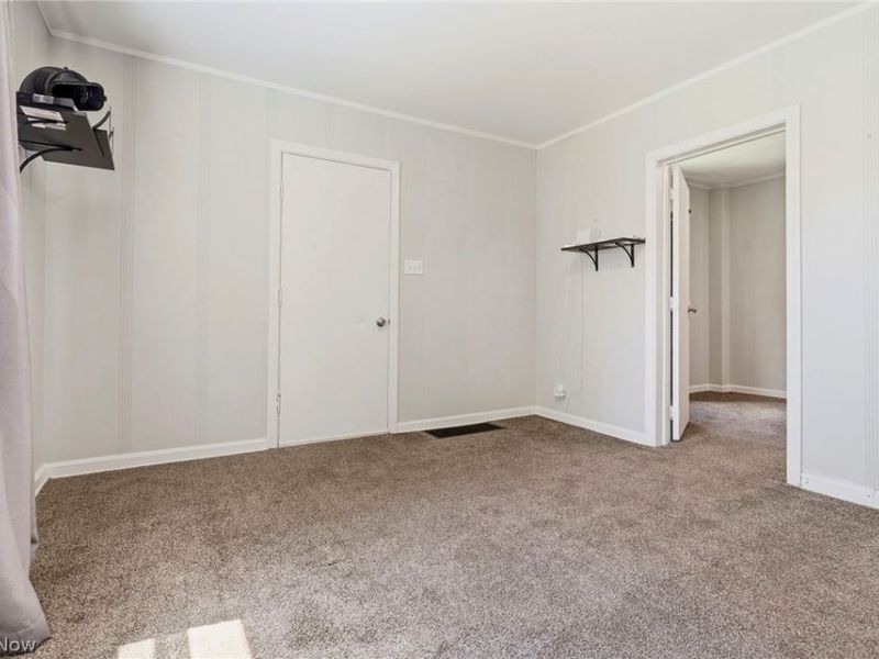 1646 Royal Avenue NE, Canton, OH 44705 Photo 7