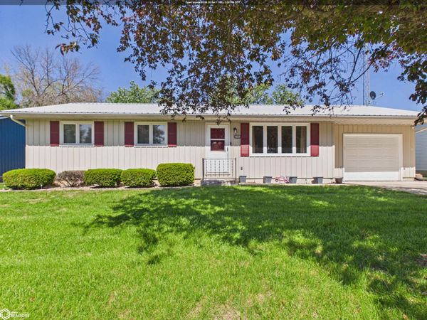 111 S 10Th Street, Montrose, IA 52639