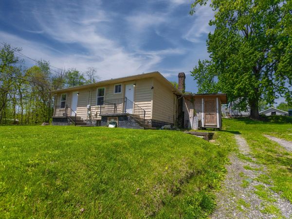 7300 Simmons Church Road , Centerburg, OH 43011