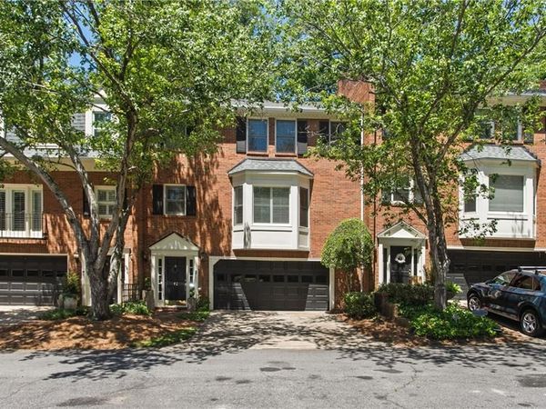 3873 Roswell Road NE, Unit 17, Atlanta, GA 30342