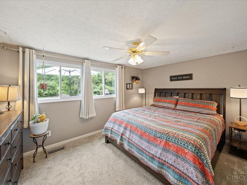 6771 Kentford Court, Cincinnati, OH 45233 Photo 10