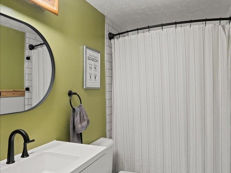 6771 Kentford Court, Cincinnati, OH 45233 Photo 9