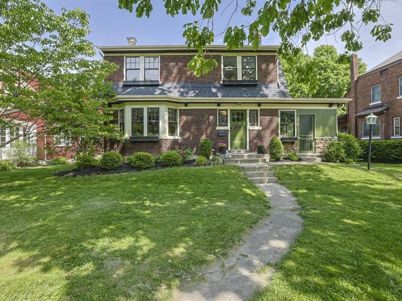 96 Burns Avenue, Wyoming, OH 45215 Photo 1