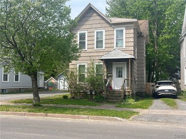 512 Elizabeth Street , Oneida, NY 13421