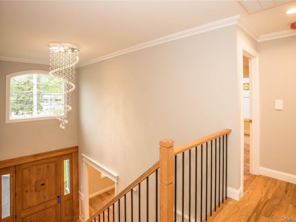 837 Cleveland, West Hempstead, NY 11552