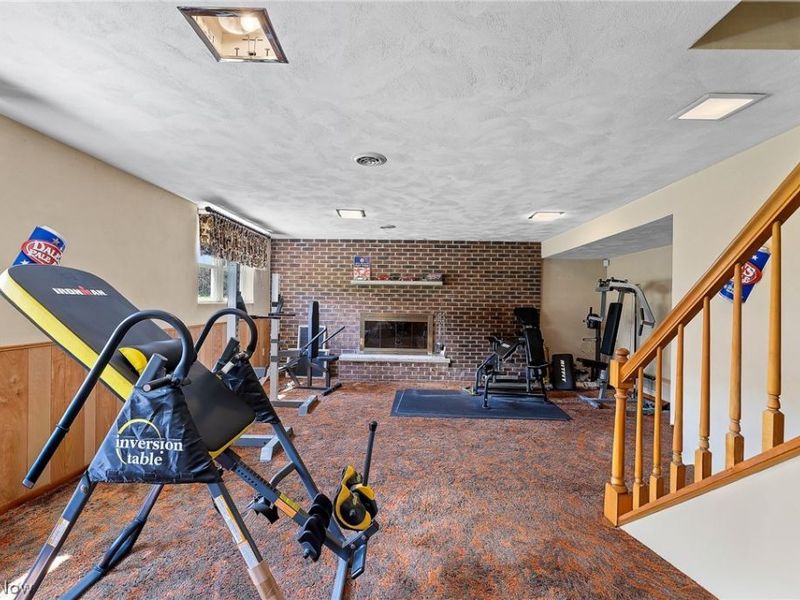 49325 S Park Circle, East Liverpool, OH 43920 Photo 18