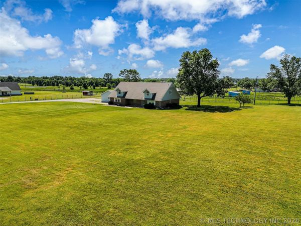 17702 E 108th Street N, Owasso, OK 74055