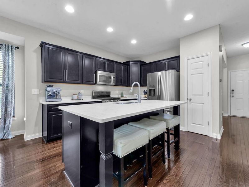 837 Holly Farms Drive, Unit 837, Blacklick, OH 43004 Photo 7