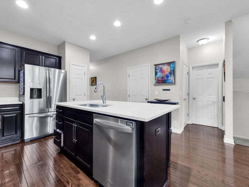 837 Holly Farms Drive, Unit 837, Blacklick, OH 43004 Photo 9