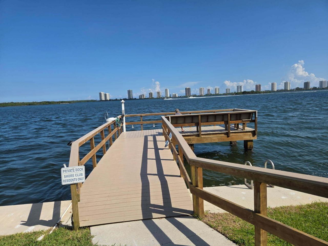 110 Shore Court, Unit 112b, North Palm Beach, FL 33408 Photo