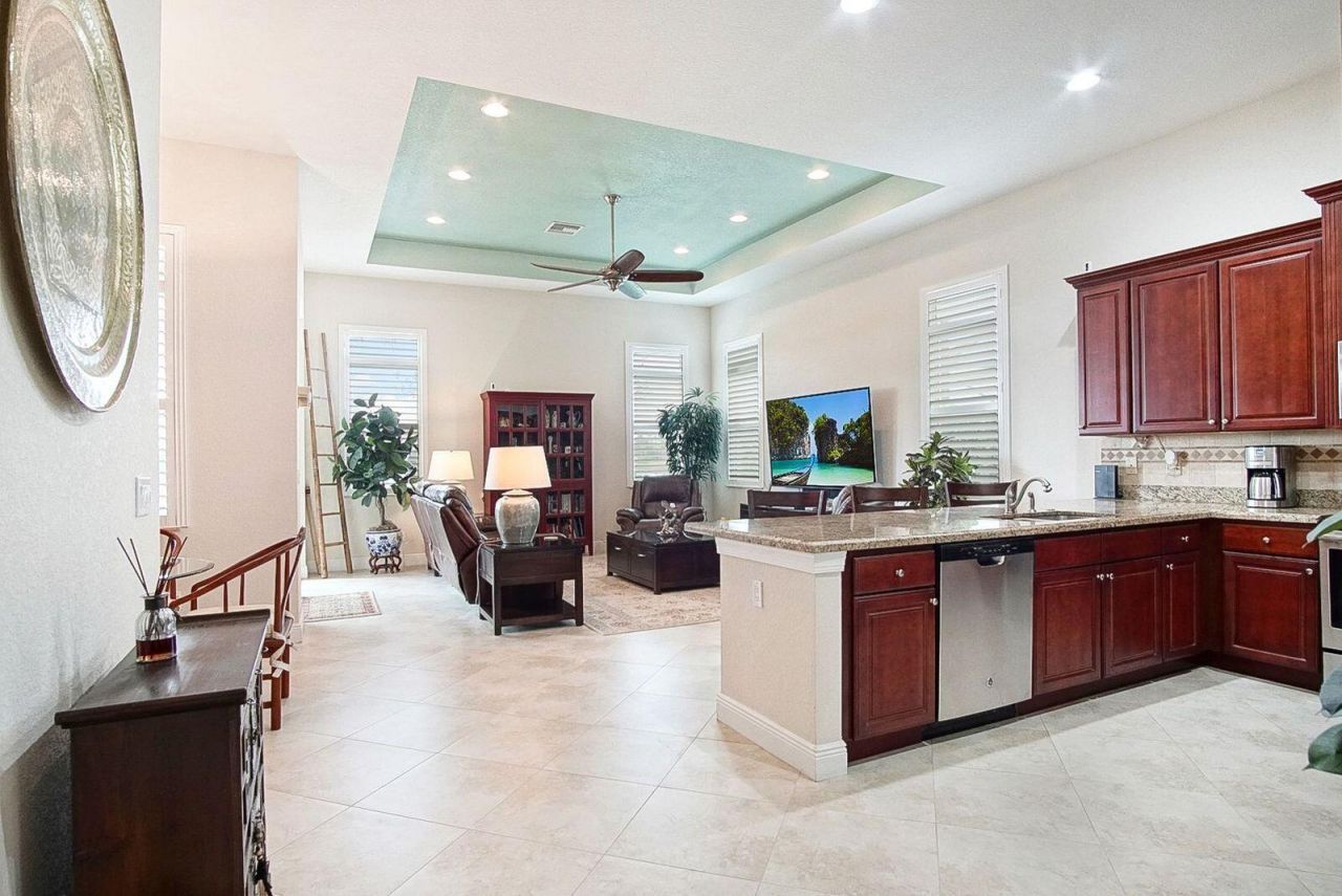 10576 SW Visconti Way, Port Saint Lucie, FL 34986 Photo