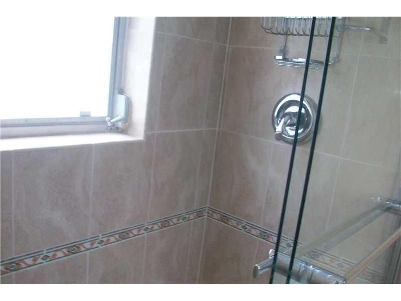 4031 N Cypress Drive, Unit 101, Pompano Beach, FL 33069 Photo
