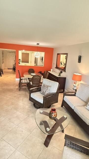 4031 N Cypress Drive, Unit 101, Pompano Beach, FL 33069 Photo