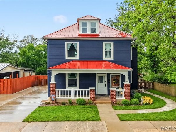 921 W 5th Street, Washington, MO 63090