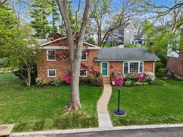 1146 Glenway Drive , St Louis, MO 63122