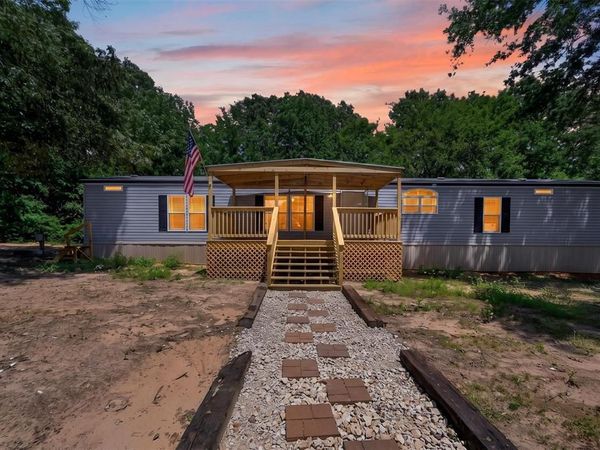 475 An County Rd. 2236, Palestine, TX 75803
