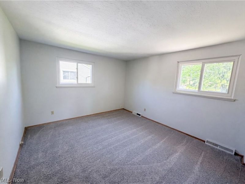 5444 Kenbridge Drive, Cleveland, OH 44143 Photo 11