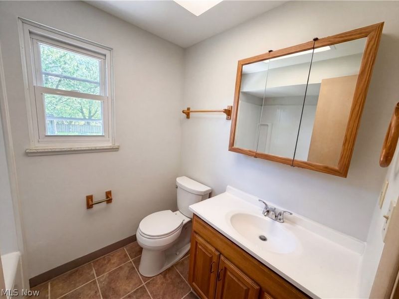 5444 Kenbridge Drive, Cleveland, OH 44143 Photo 16