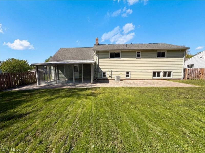 5444 Kenbridge Drive , Cleveland, OH 44143 Photo 5