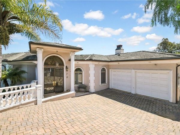 450 Palmerstone, La Canada Flintridge, CA 91011