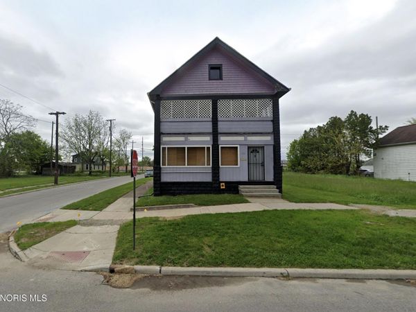 832 Waverly Avenue , Toledo, OH 43607