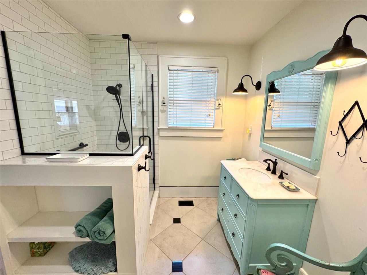2210 14th Avenue W, Bradenton, FL 34205 Photo