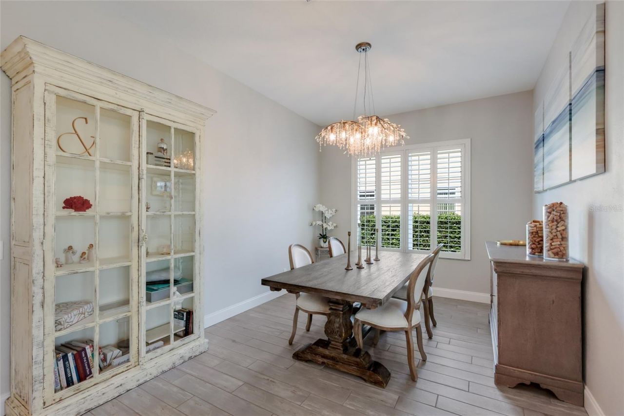 3707 5th Avenue Ne, Bradenton, FL 34208 Photo