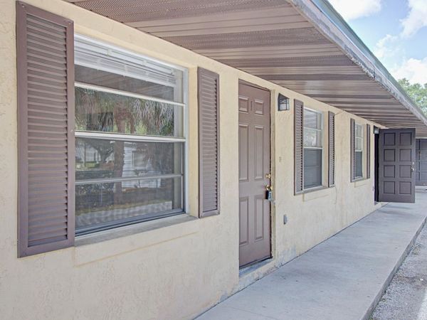 830 N CLAKE STREET , DELAND, FL 32724