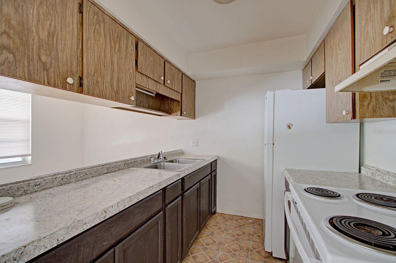 830 N Clake Street , Deland, FL 32724 Photo
