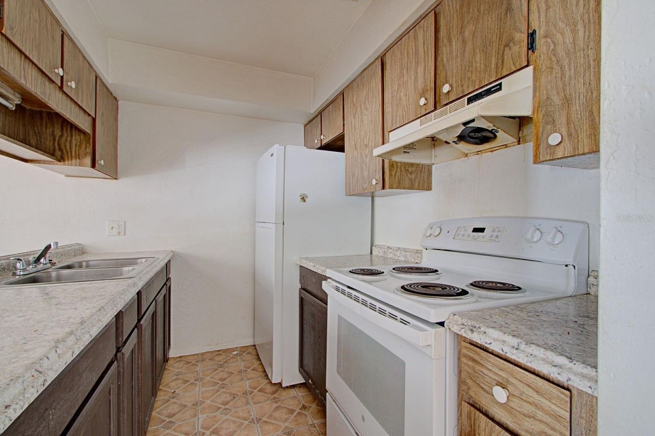830 N Clake Street , Deland, FL 32724 Photo