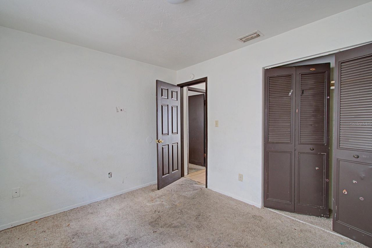 830 N Clake Street , Deland, FL 32724 Photo