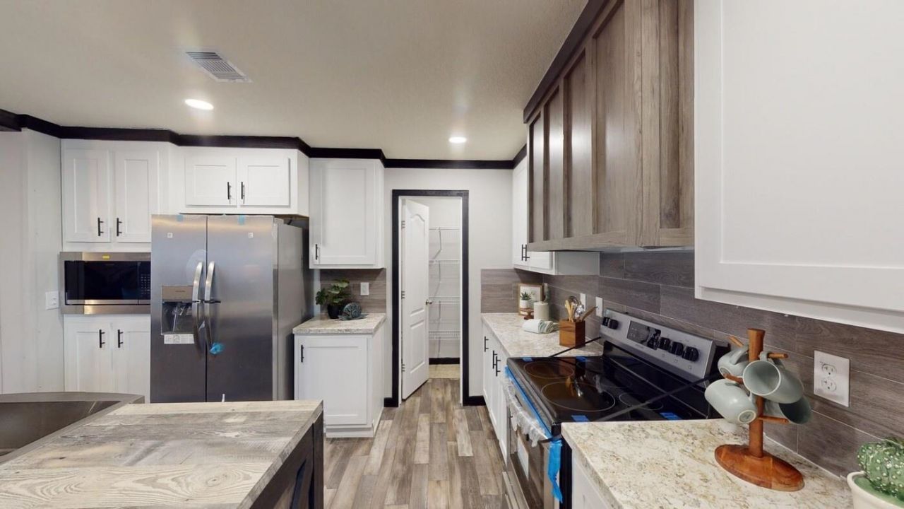1424 Jacks Circle Rd. Photo 16