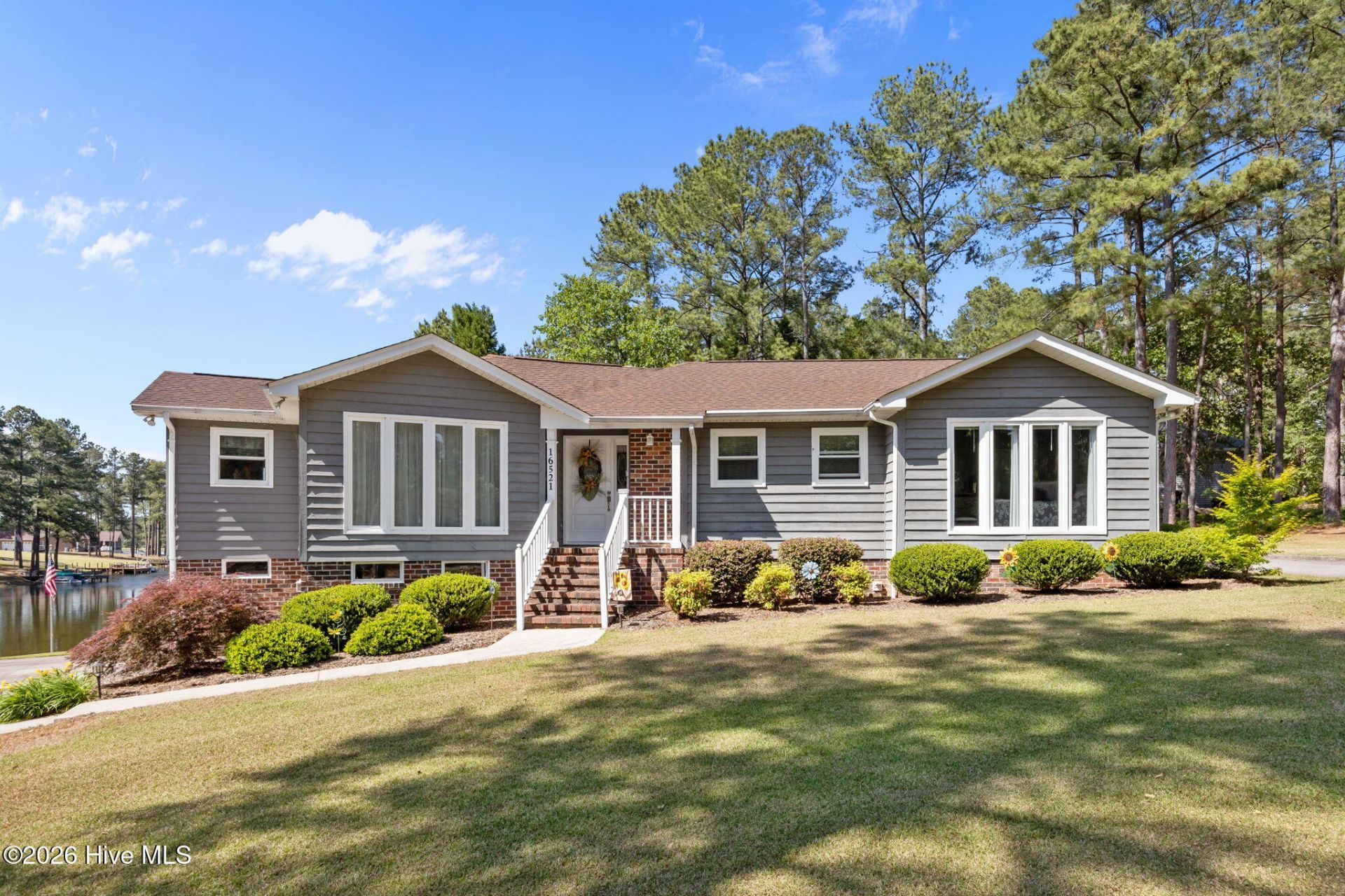 16521 Lakeshore Drive, Wagram, NC 28396 Main Photo