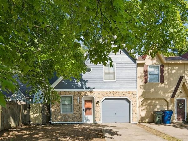 303 Northwood Lane, Lawrence, KS 66044