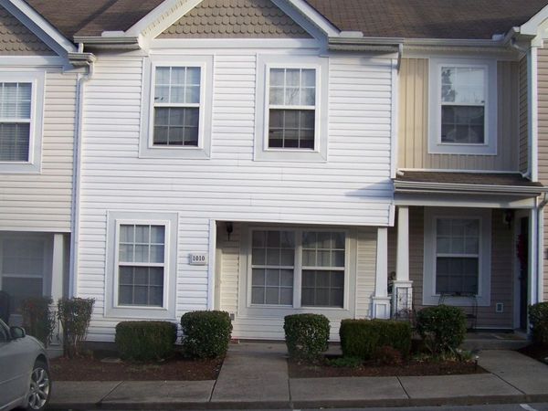 1010 Arlene Dr N, La Vergne, TN 37086