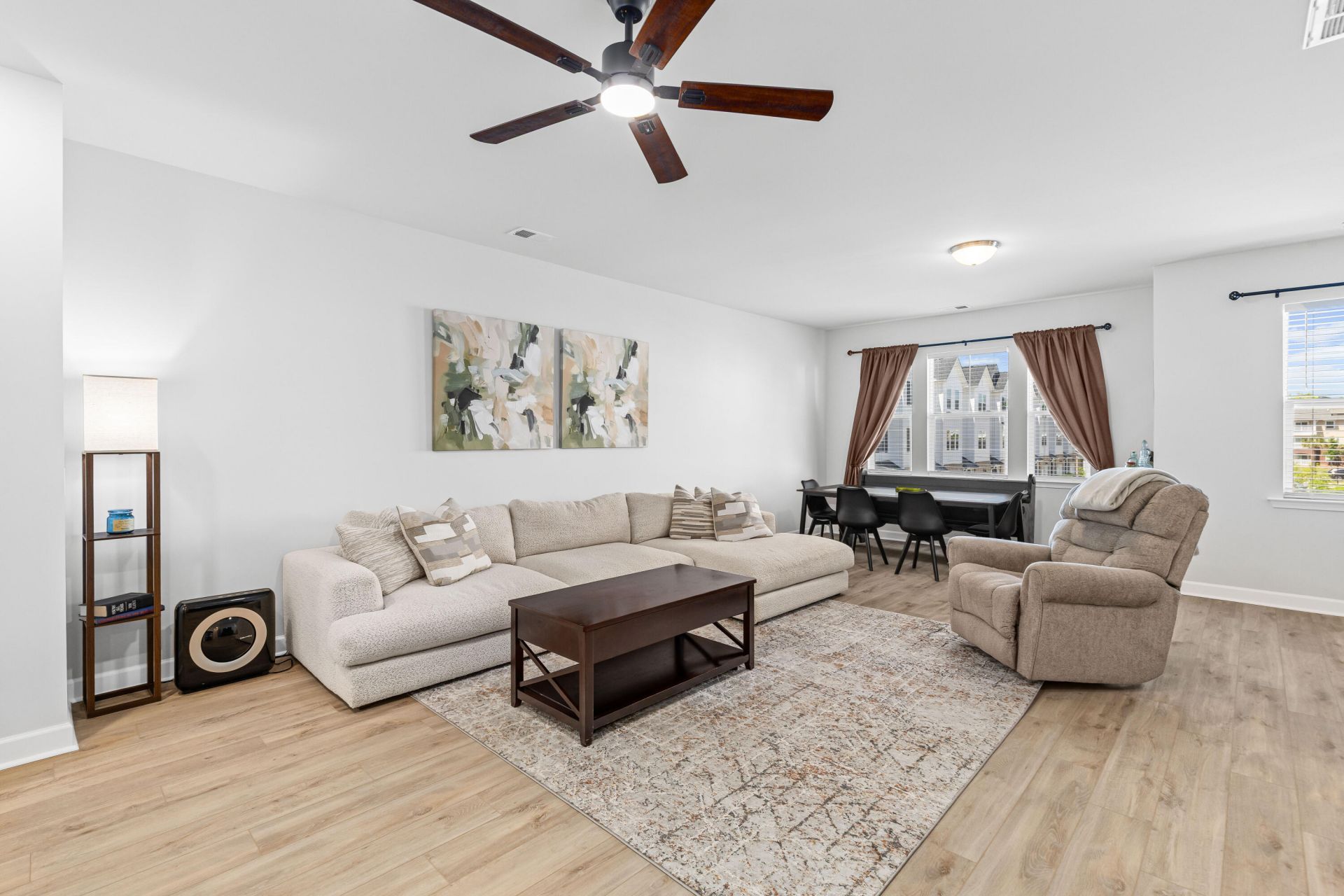 5206 New Palm Court Photo 16