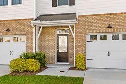 5206 New Palm Court photo 4
