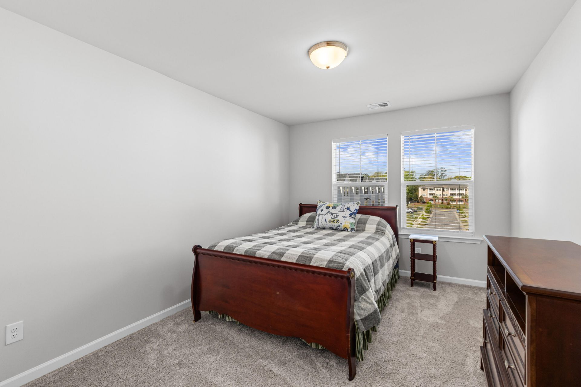5206 New Palm Court Photo 30