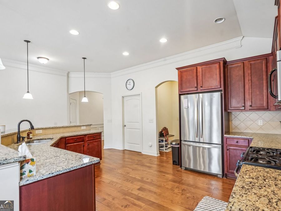 Property Image 12