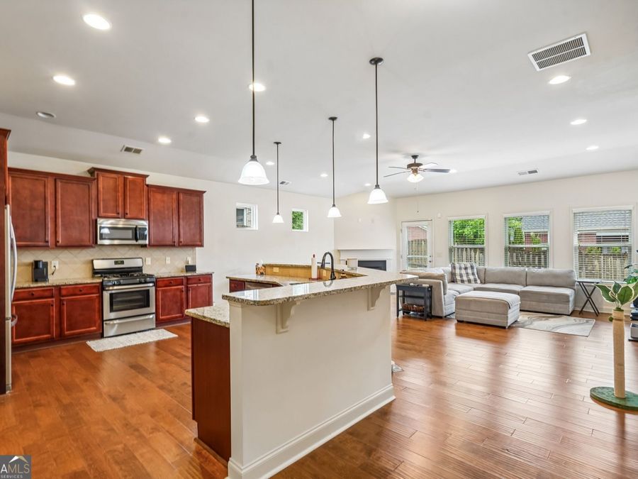 Property Image 9